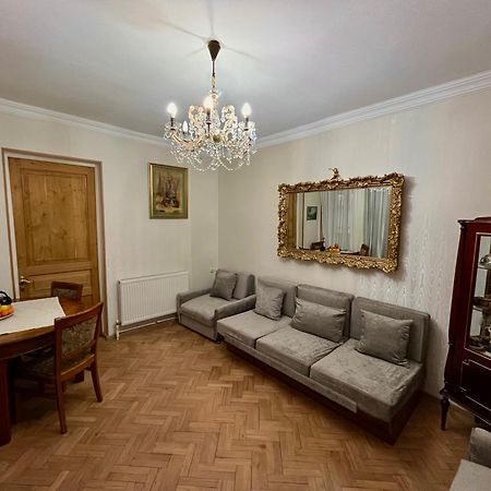 Apartamento cozy&center Tiflis Exterior foto